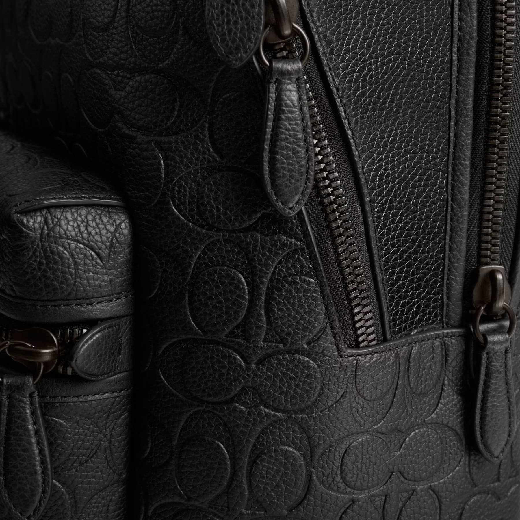 Balo Coach Charter Backpack In Signature Leather Black CP117 3