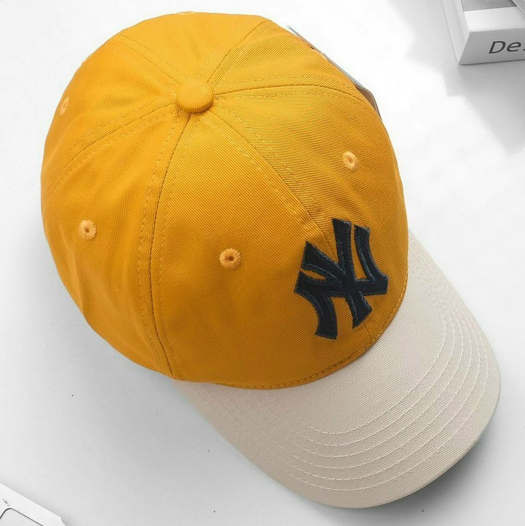 MLB New York Yankees MVP Snapback Cap Grey  47 Brand