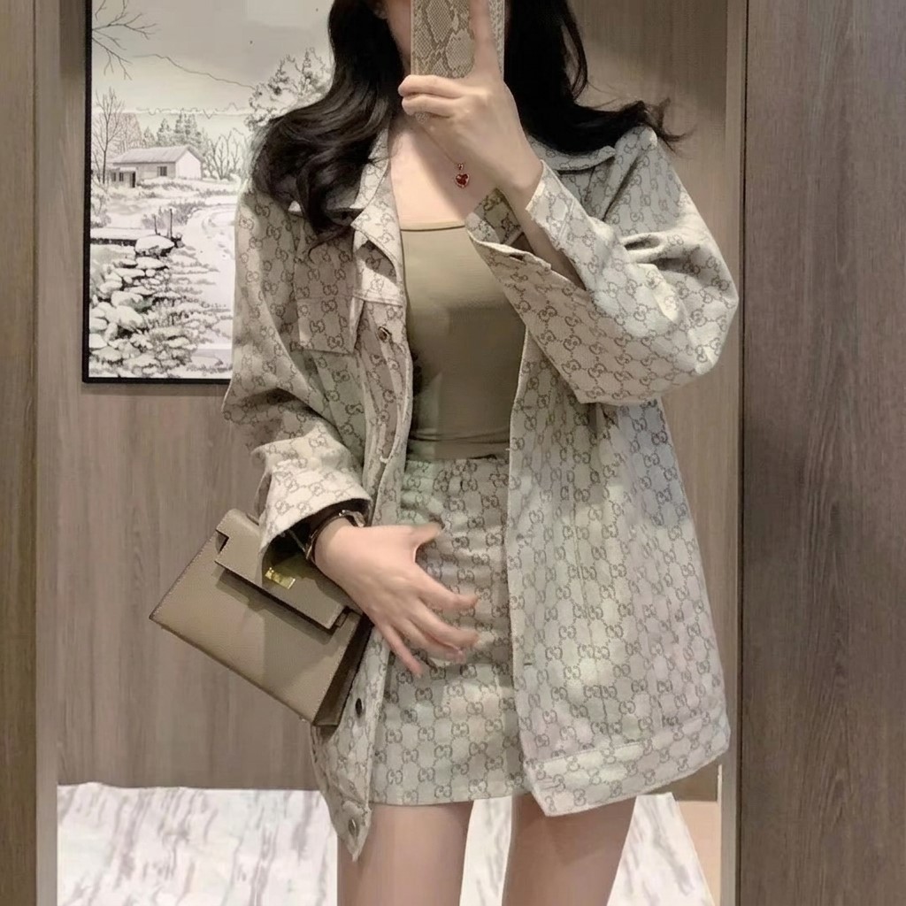 Set jean áo váy ngắn xám Gucci 6