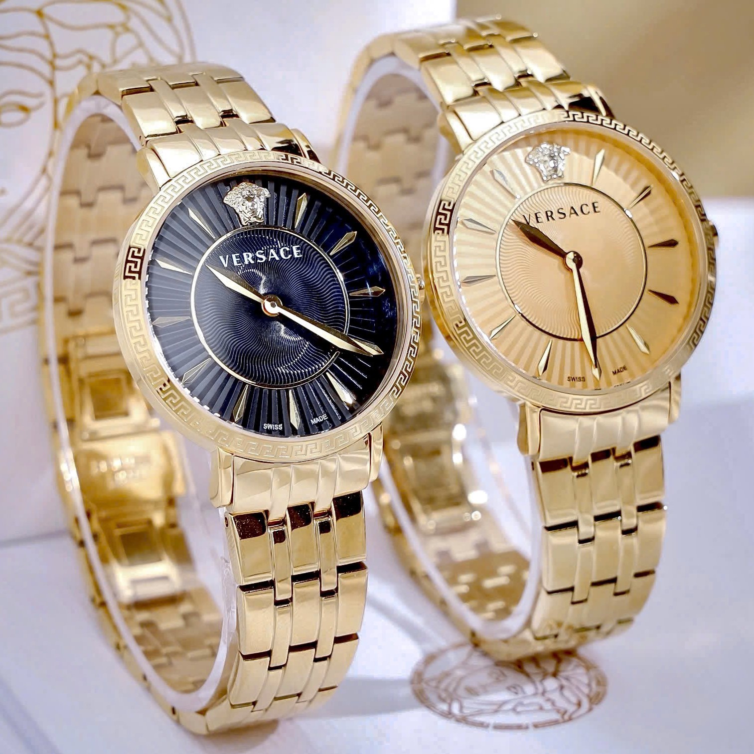 Đồng hồ nữ Versace V-Eternal Lady Bracelet Watch VEJL00722 8