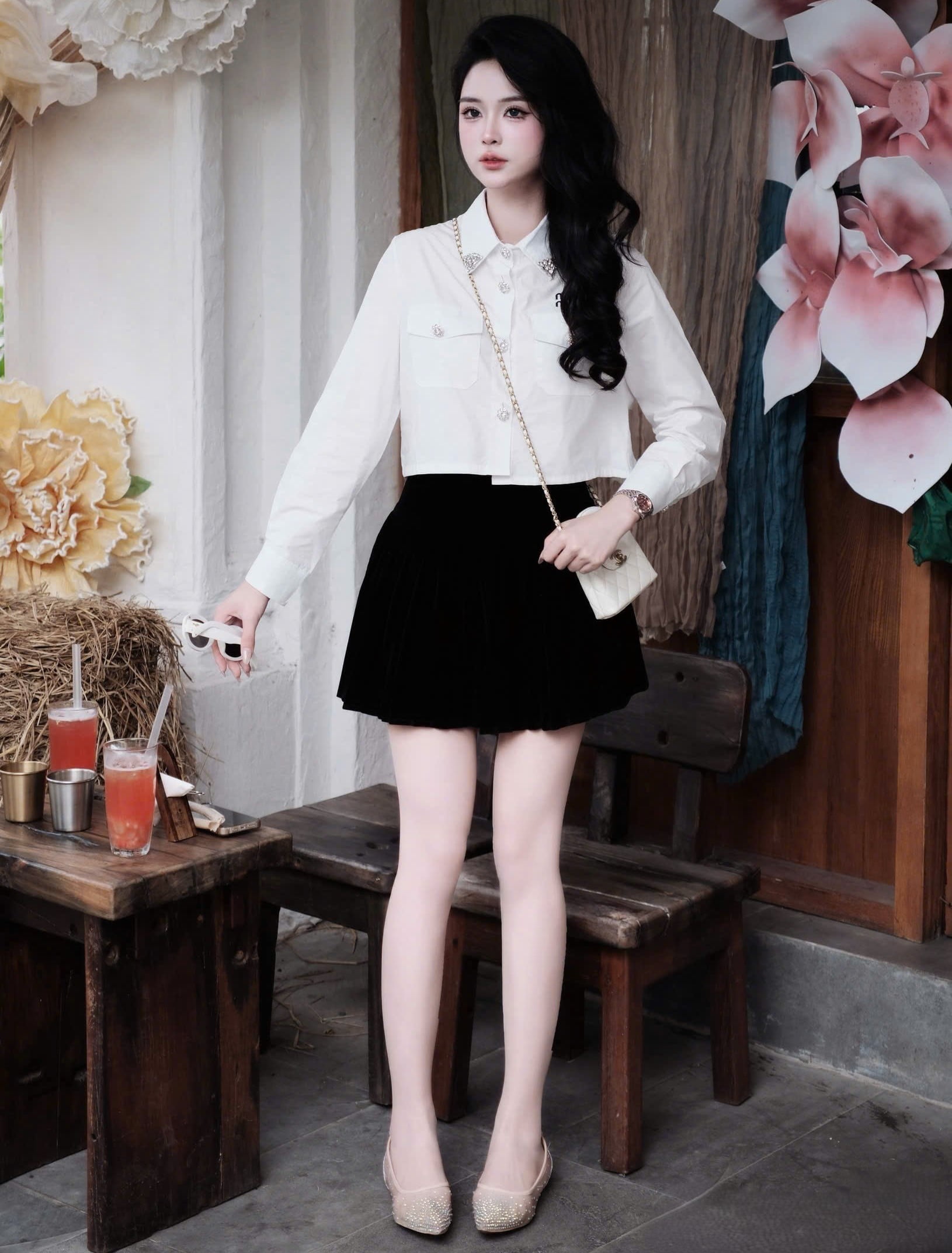 Sơ mi nữ màu trắng cổ phối đá Miu Miu 2