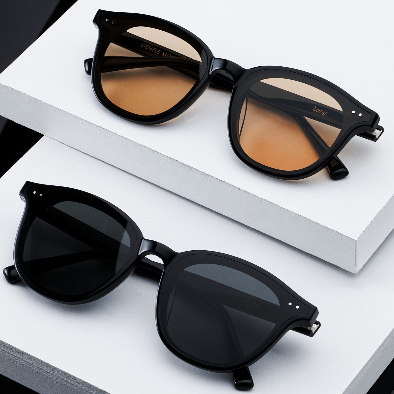 Mắt kính Gentle Monster Lang 01 Black Lenses Round Acetate Frame 27