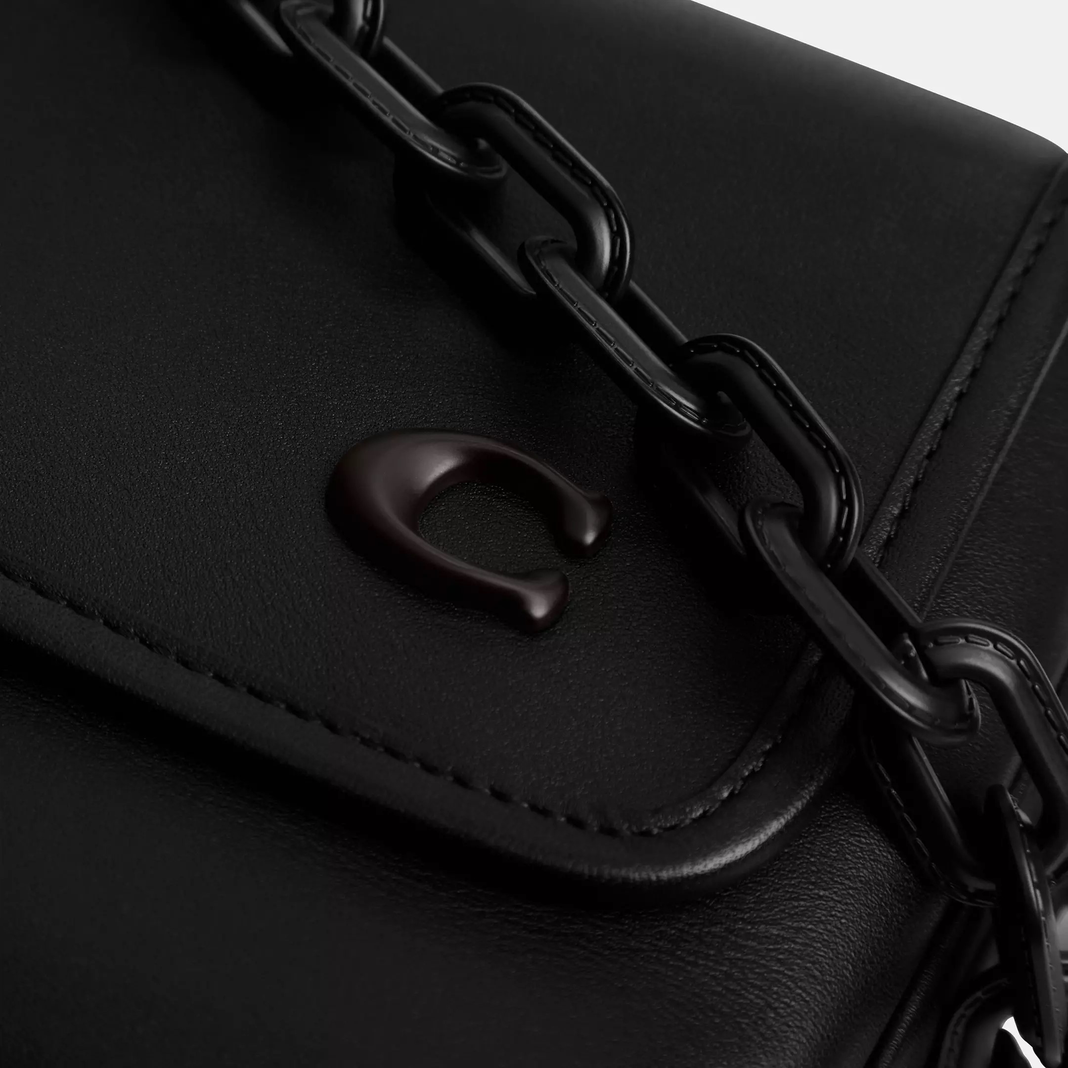 TÚI ĐEO CHÉO NAM COACH CHARTER FLAP CROSSBODY 24 CR725 5