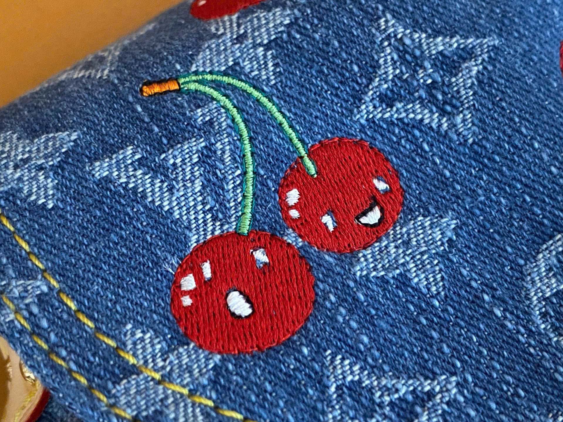 Túi Louis Vuitton LV x TM Sunset Monogram Cherry Denim 1