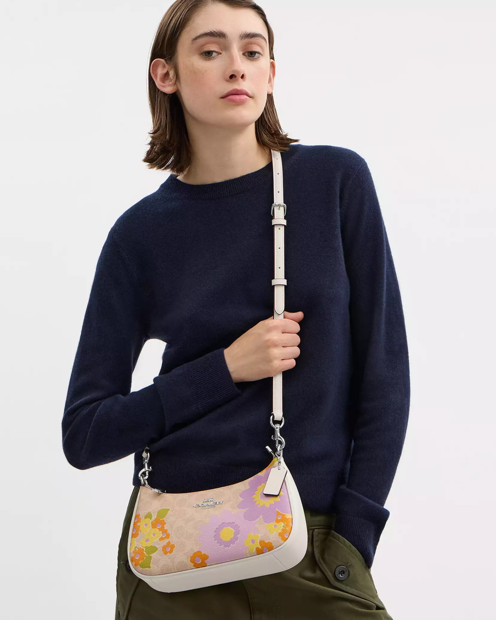 Túi Coach Teri Shoulder Bag In Signature Canvas With Floral Print CBG73 8