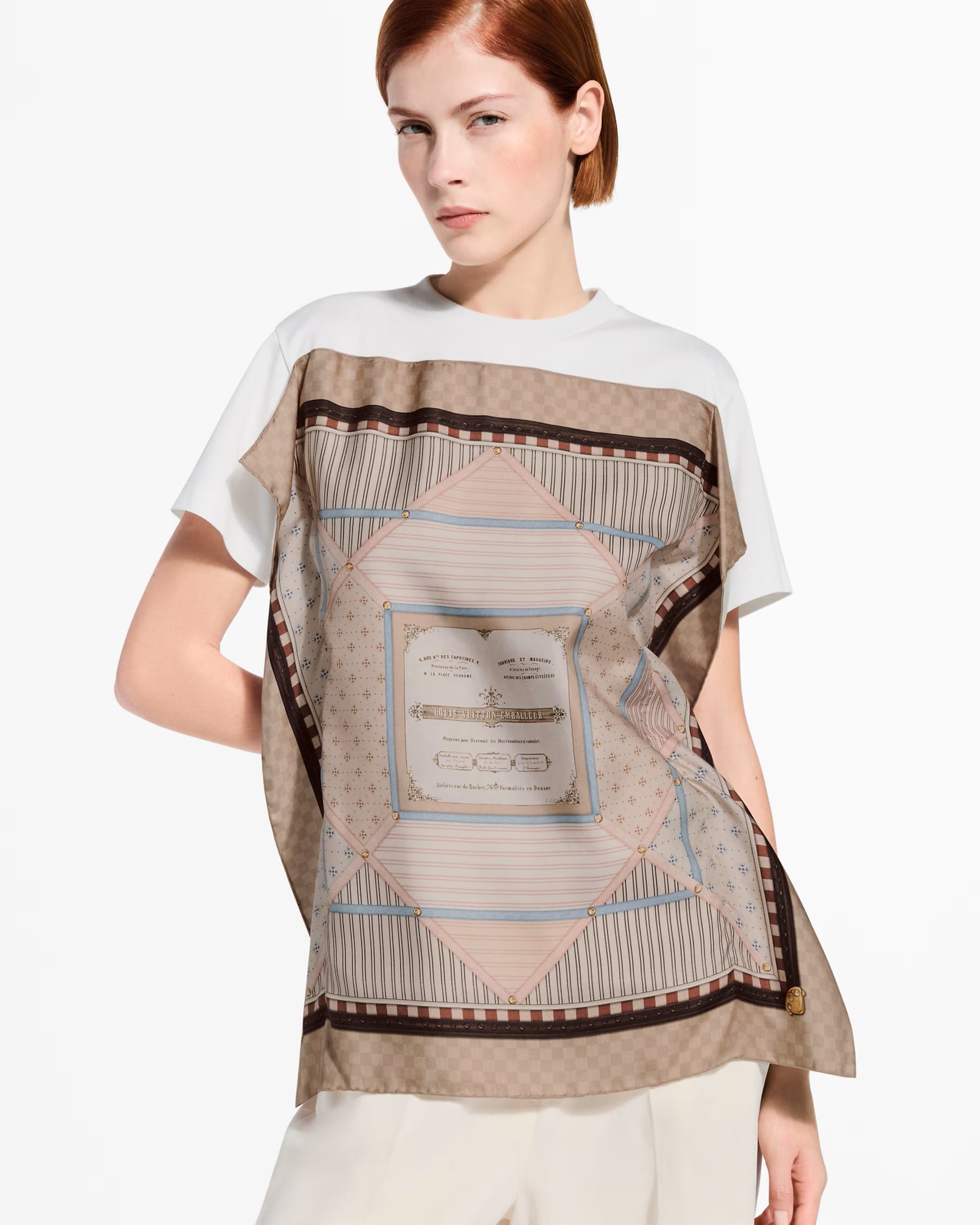 Áo LV Trunk Scarf Front T-Shirt 10