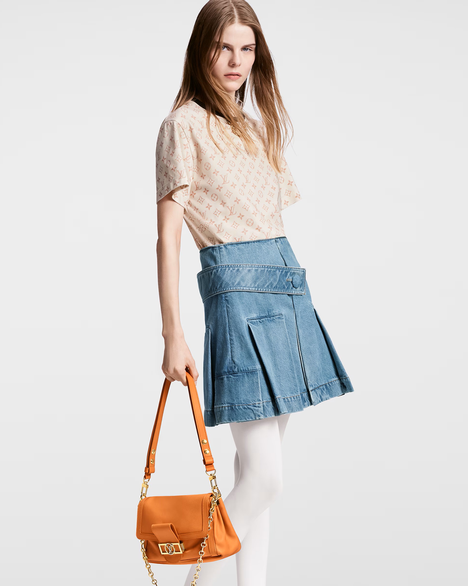 Váy Jeans LV Louis Vuitton Denim Button Tab Pleat Skirt 1AFLXO 12