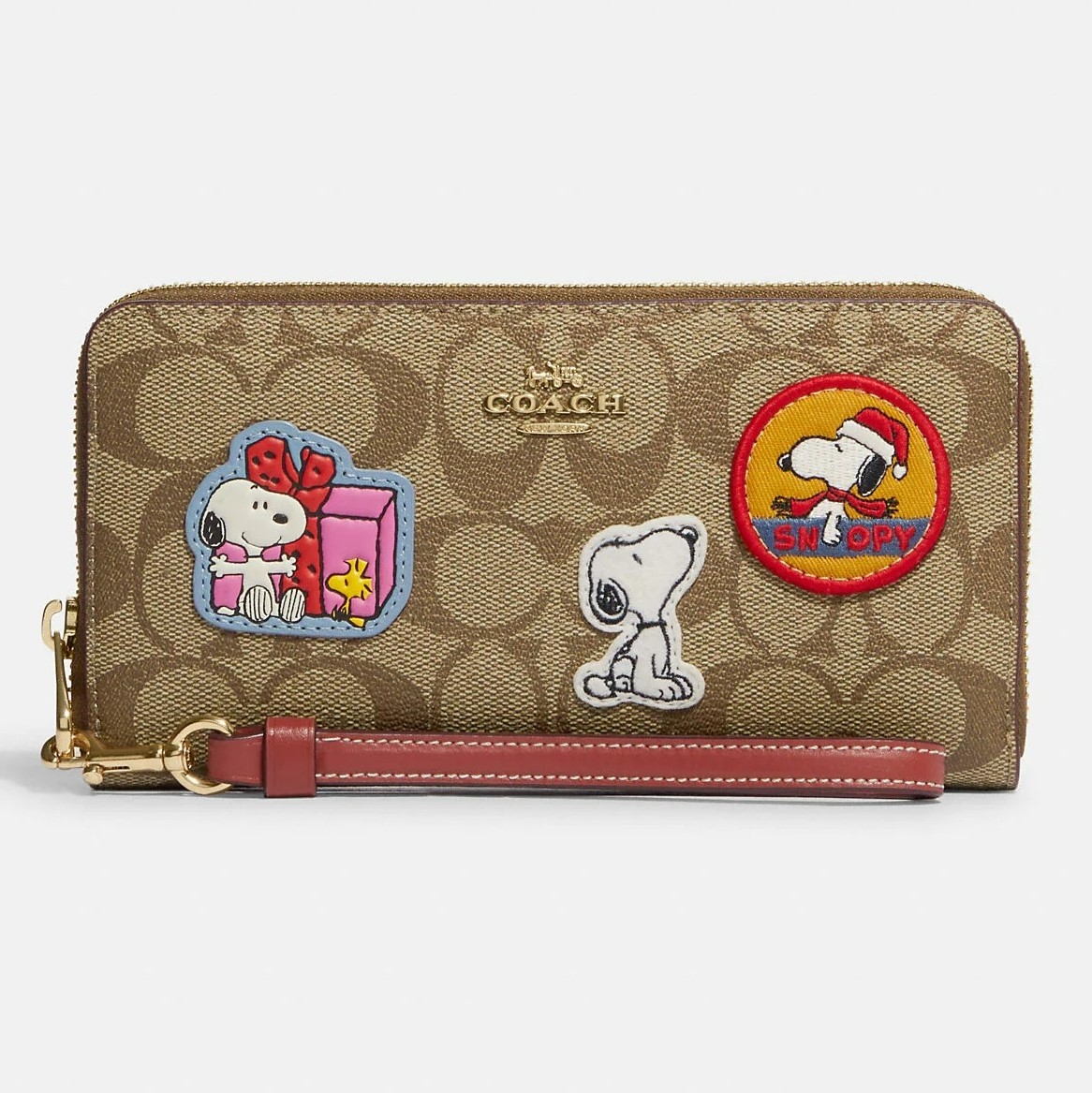VÍ NỮ DÀI CHÓ SNOPPY COACH X PEANUTS LONG ZIP AROUND WALLET IN SIGNATURE CANVAS WITH PATCHES 4
