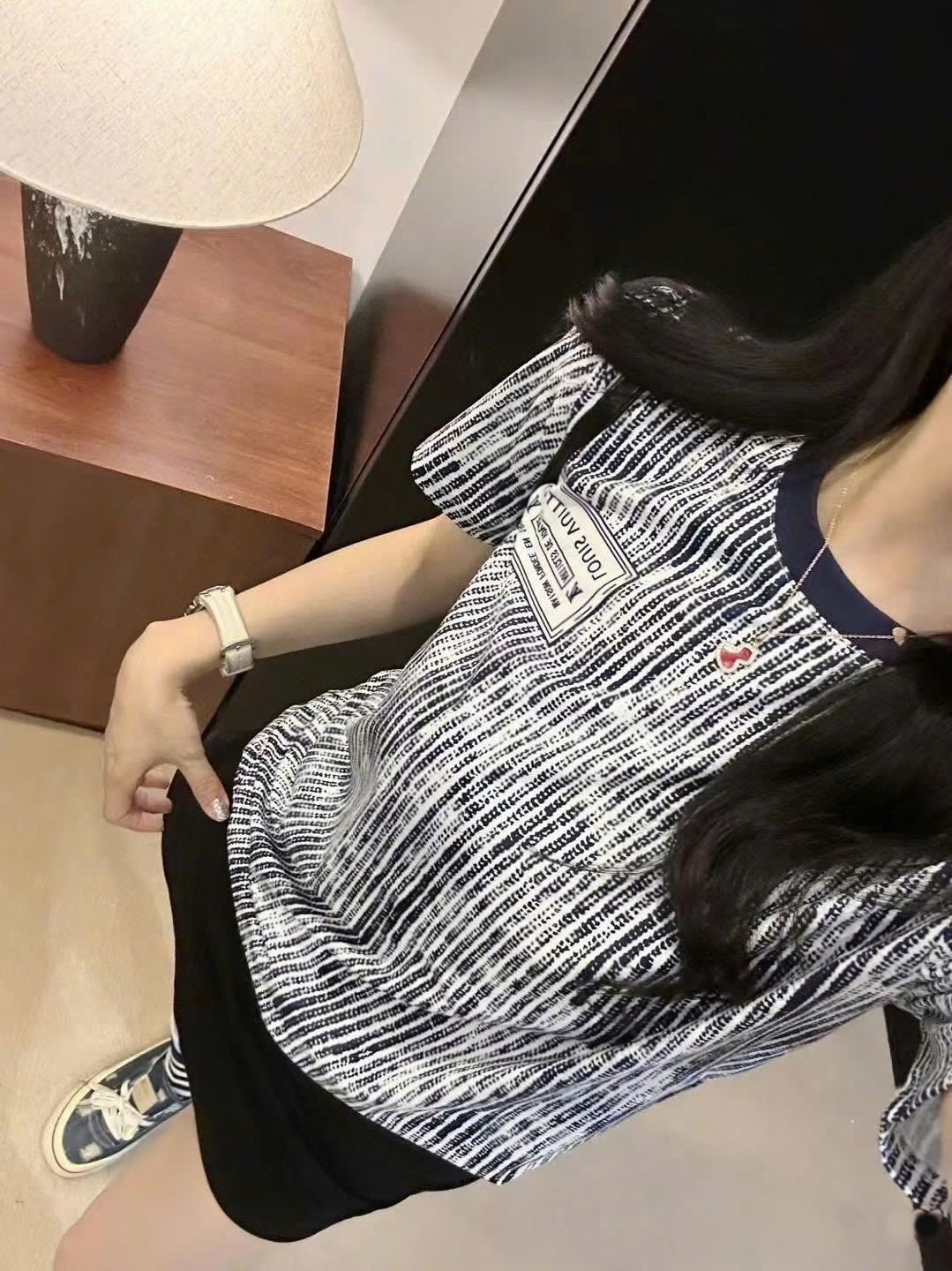Áo thun LV tay ngắn màu loang 5