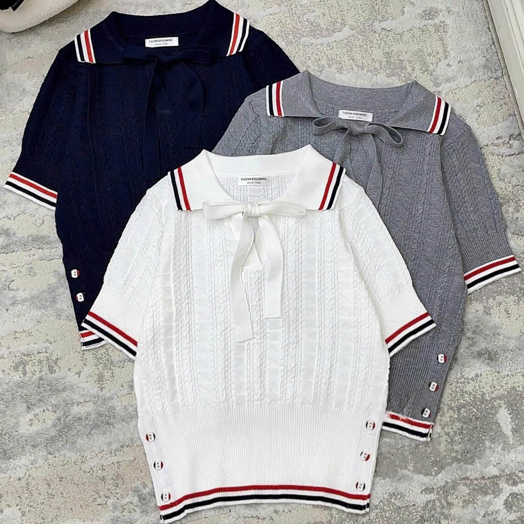 Áo len Thom Browne cổ nơ 7