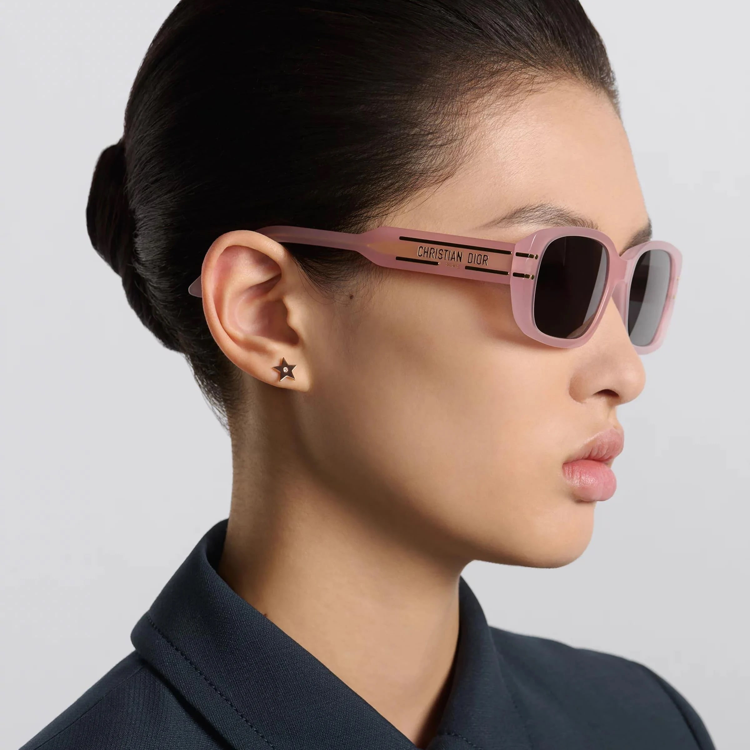 Kính Mát Nữ Dior Diorsignature Sunglasses S12I 40A0 Màu Hồng 2