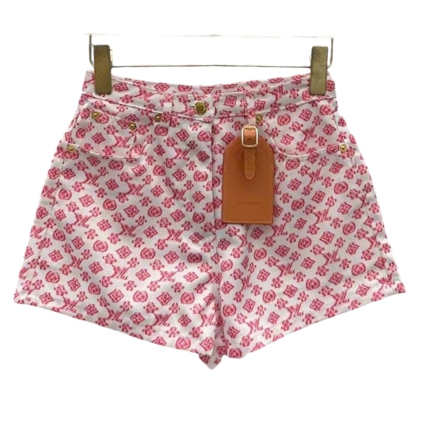 Quần short ngắn hồng LV 3