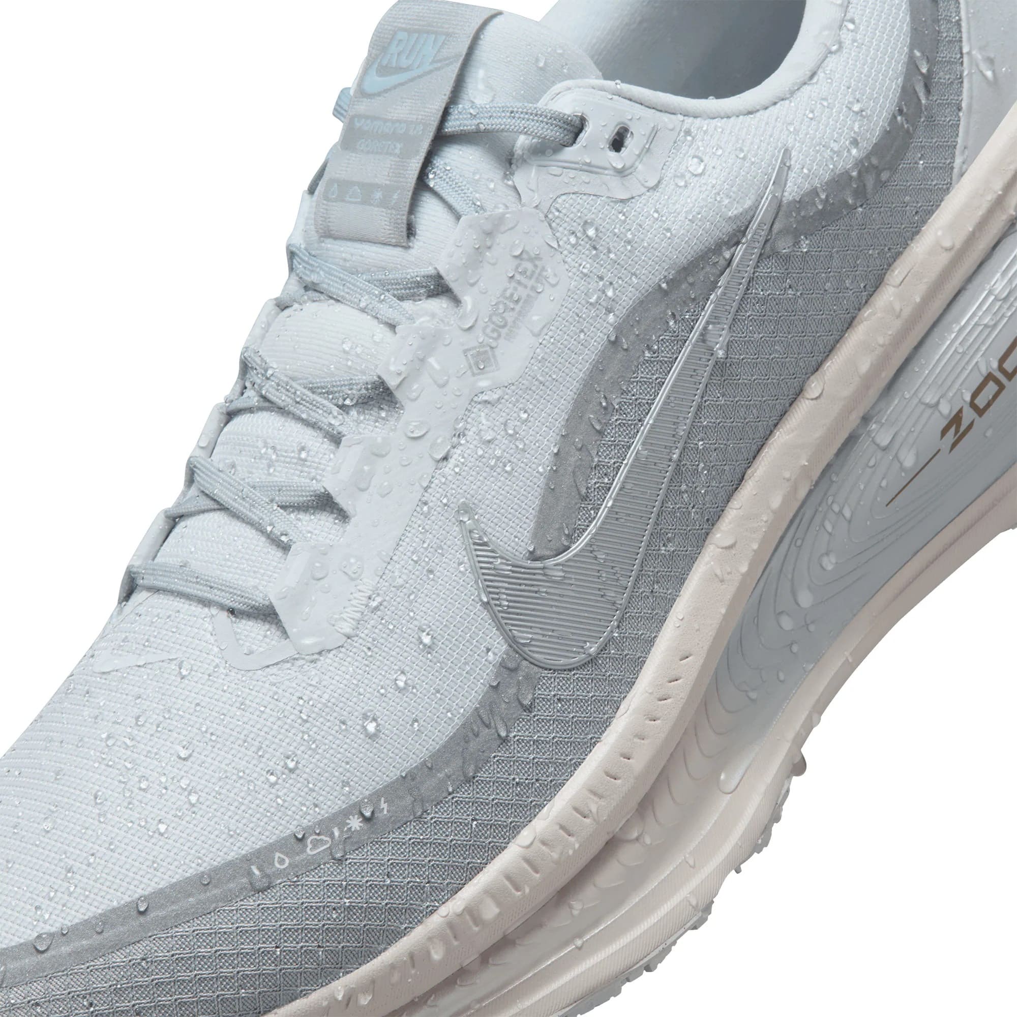 Giày Nike Vomero 18 Road Running Shoes With Reflective Accents Pure Platinum HQ7001-003 5
