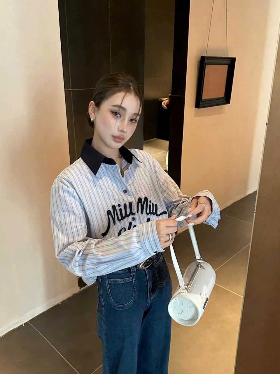 Áo tay dài cổ bẻ Miu Miu 6