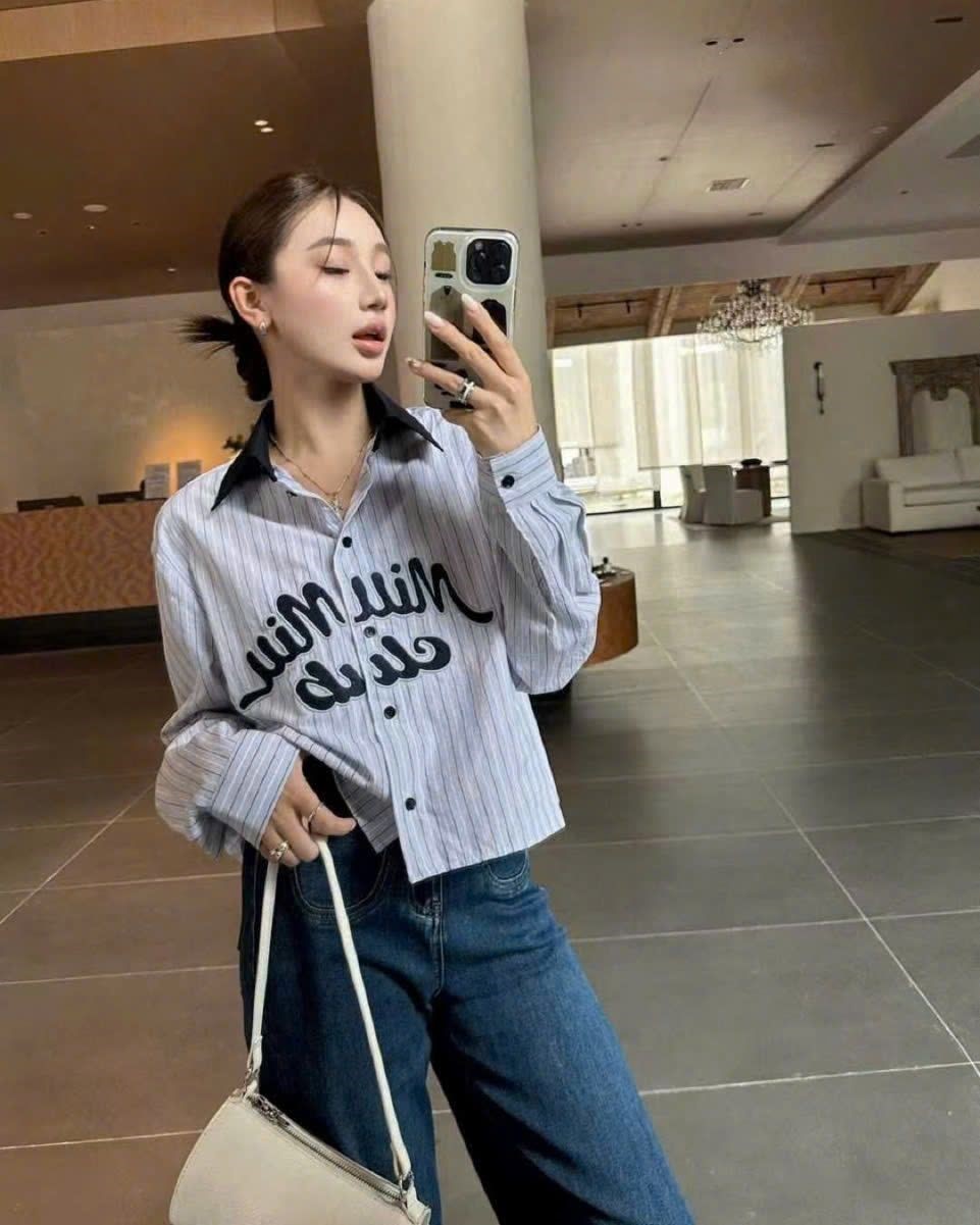 Áo tay dài cổ bẻ Miu Miu 4