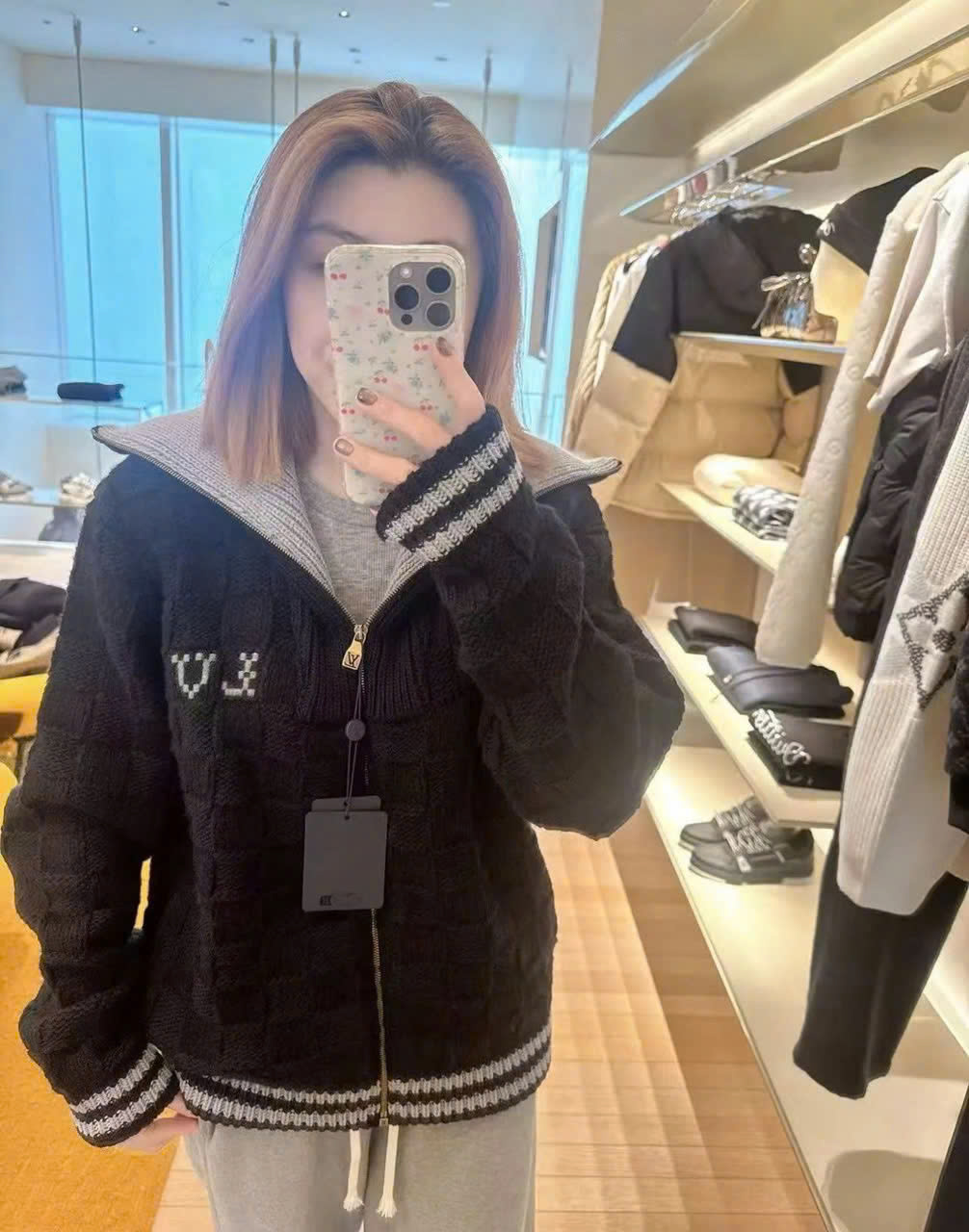 Áo khoác unisex LV Louis Vuitton Knitted Jacket With Damier Pattern 1