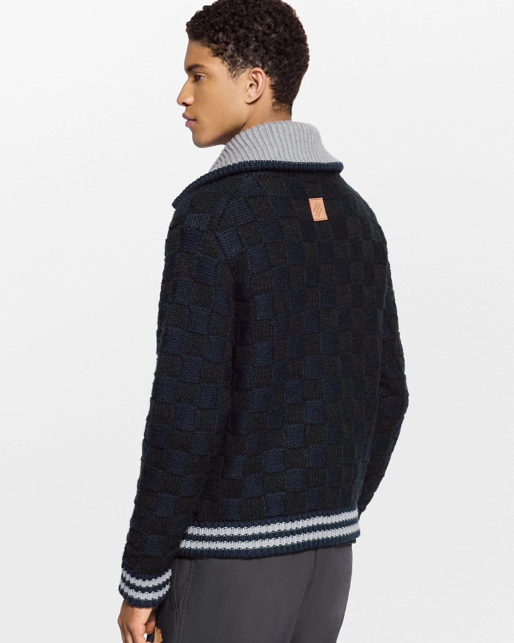 Áo khoác unisex LV Louis Vuitton Knitted Jacket With Damier Pattern 5