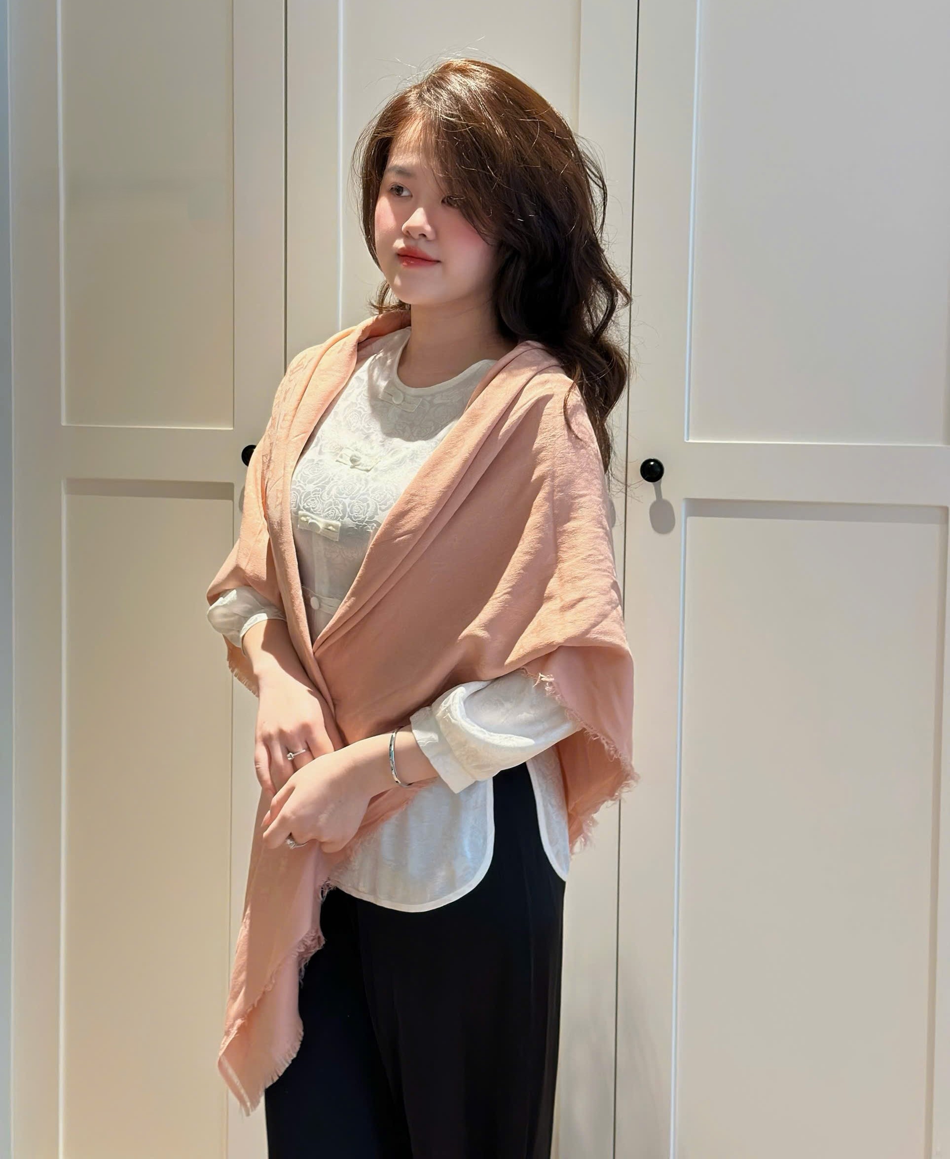 Khăn Quàng Cổ LV Louis Vuitton Essential Scarf Các Loại 5