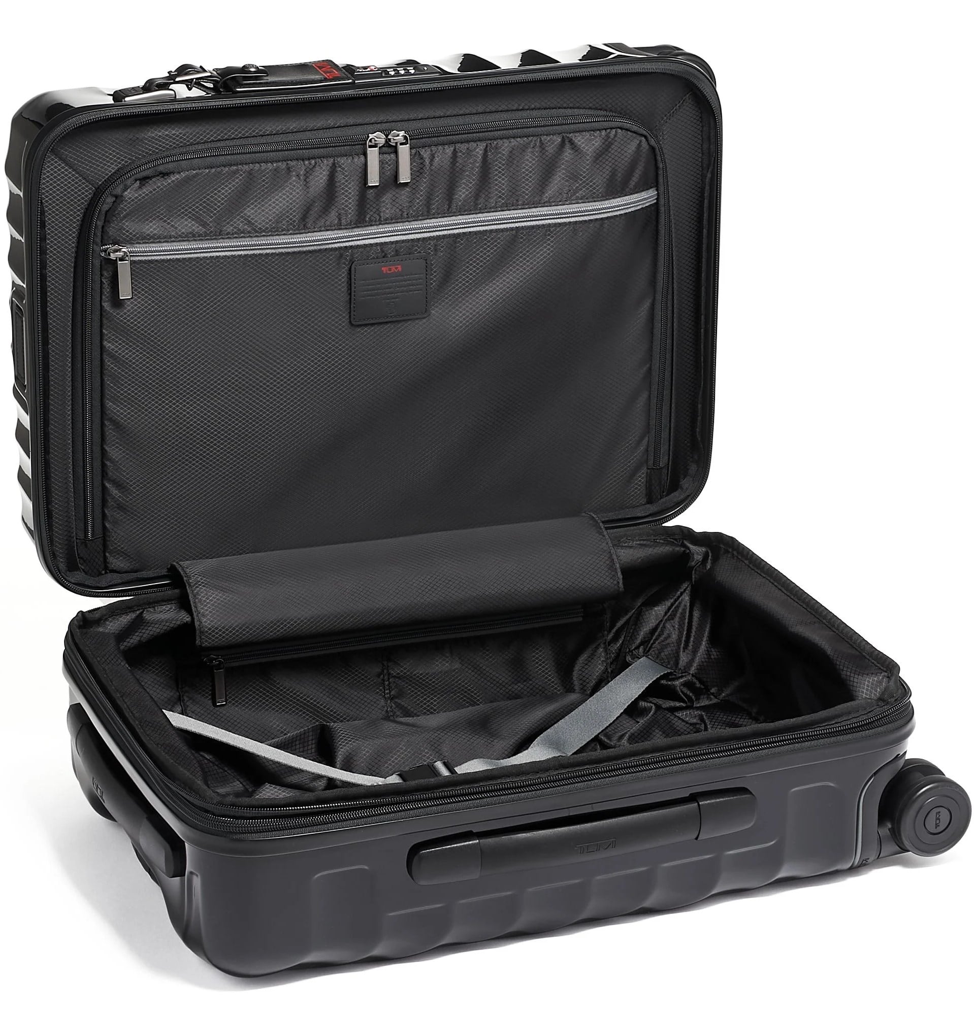 Vali Tumi 19 Degree International Expandable Carry-On Black 139683-1041 1