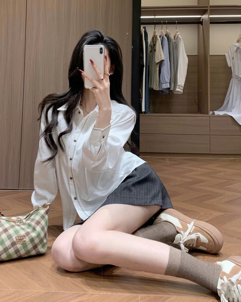 Áo sơ mi lụa tay dài màu trắng kem Polo 8