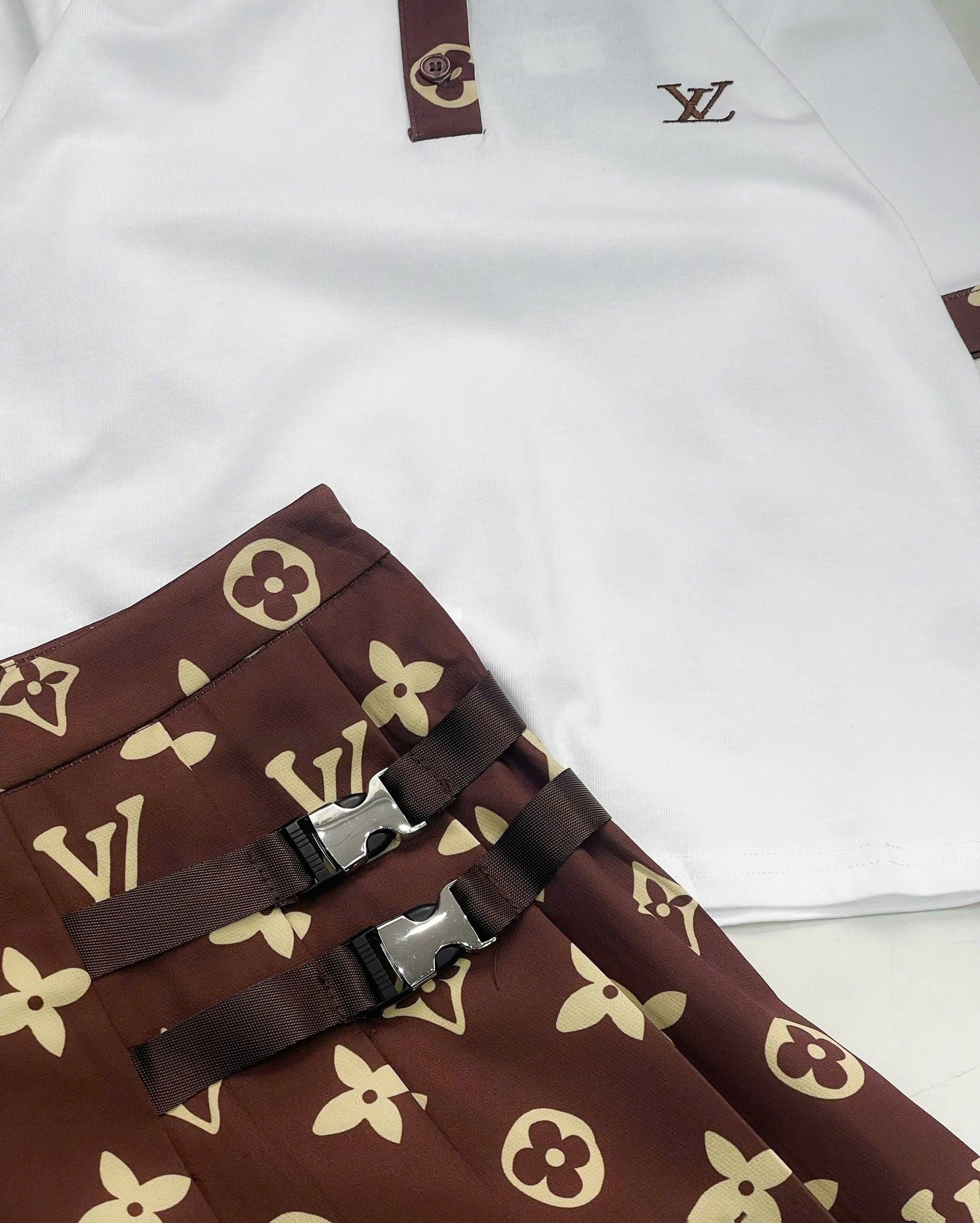 Set áo thun có cổ váy xòe nâu LV 4