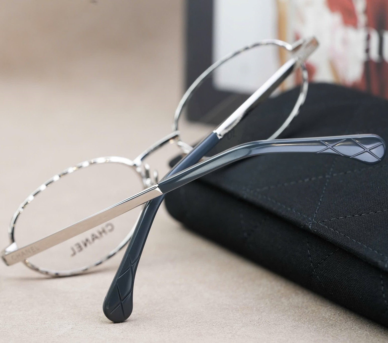 Mắt Kính Chanel Oval Silver Frame Eyeglasses 12