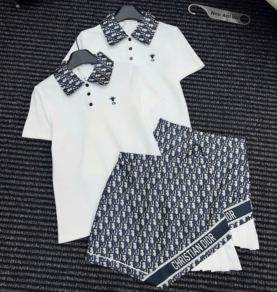 Set áo thun cổ polo váy vải ngắn Dior 4