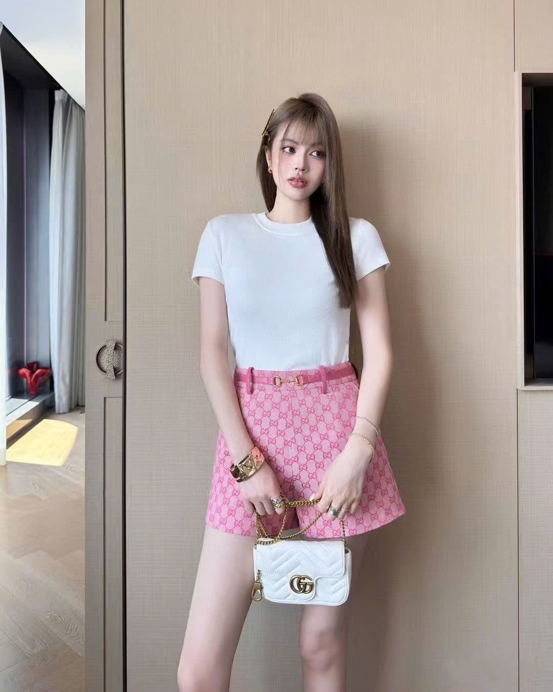 Quần short nữ lưng cao Gucci màu hồng 2