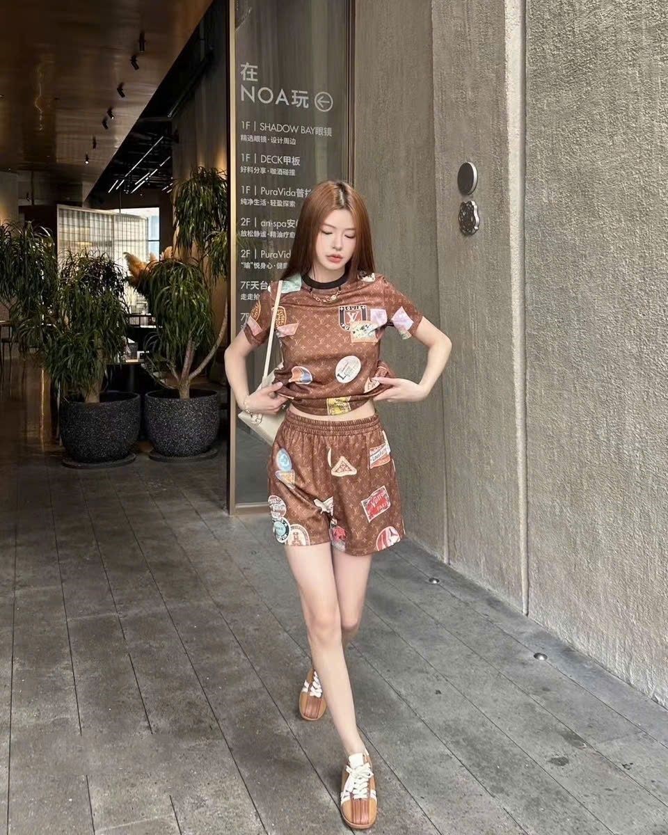 Set bộ nâu áo thun quần ngắn nữ LV 3