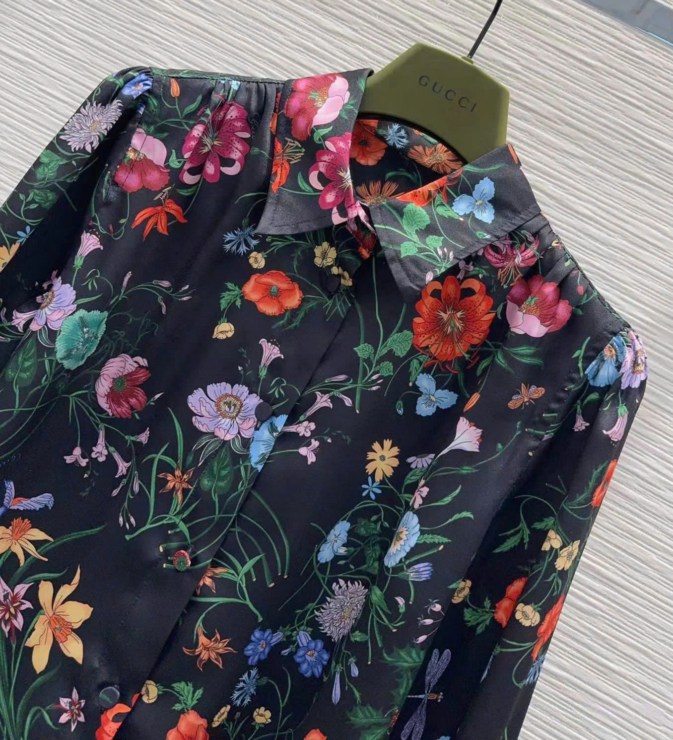 Áo sơ mi lụa Gucci Printed silk twill shirt 5