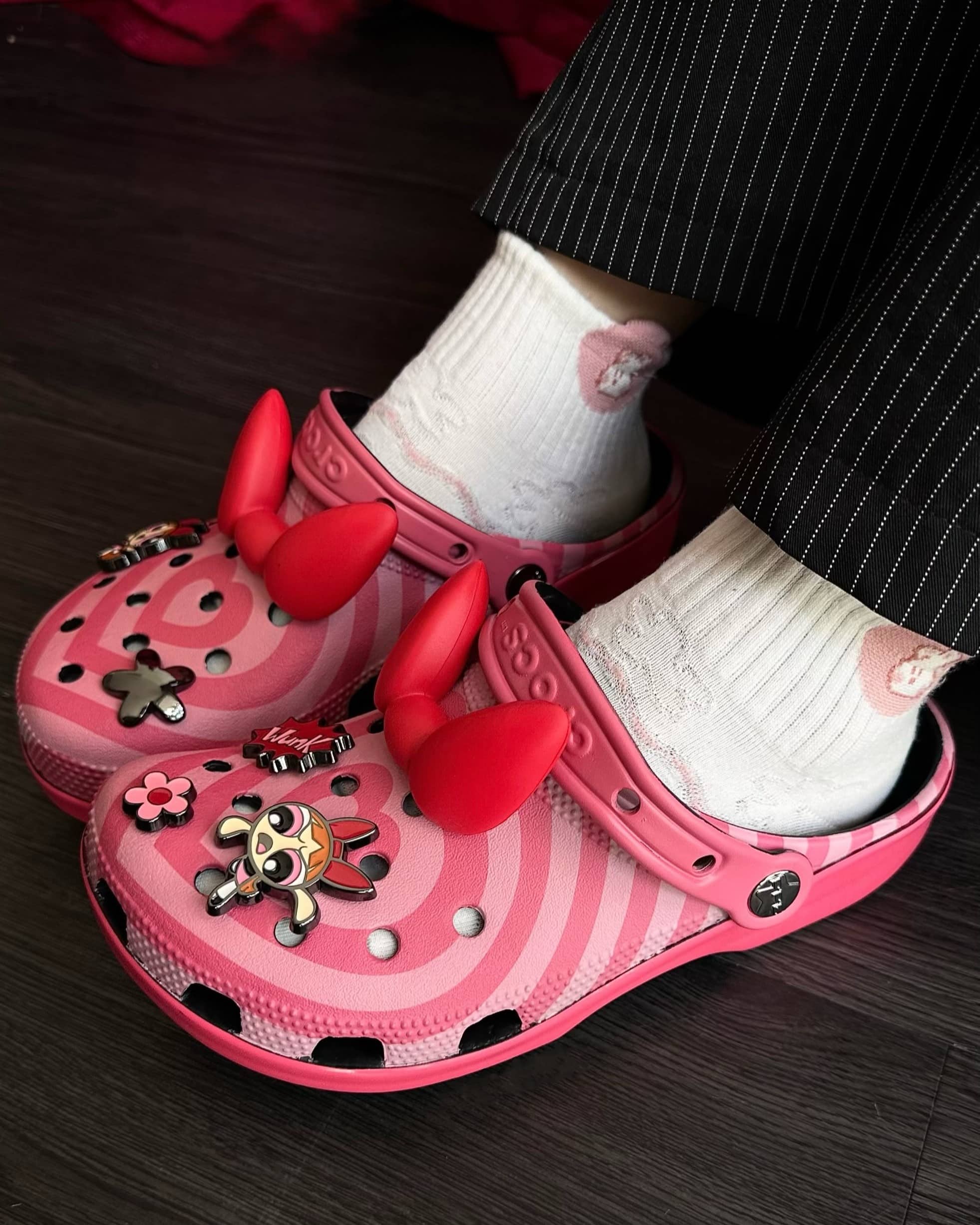 Dép Crocs Powerpuff Girls Blossom Classic Clogs Pink 211512-90H 16