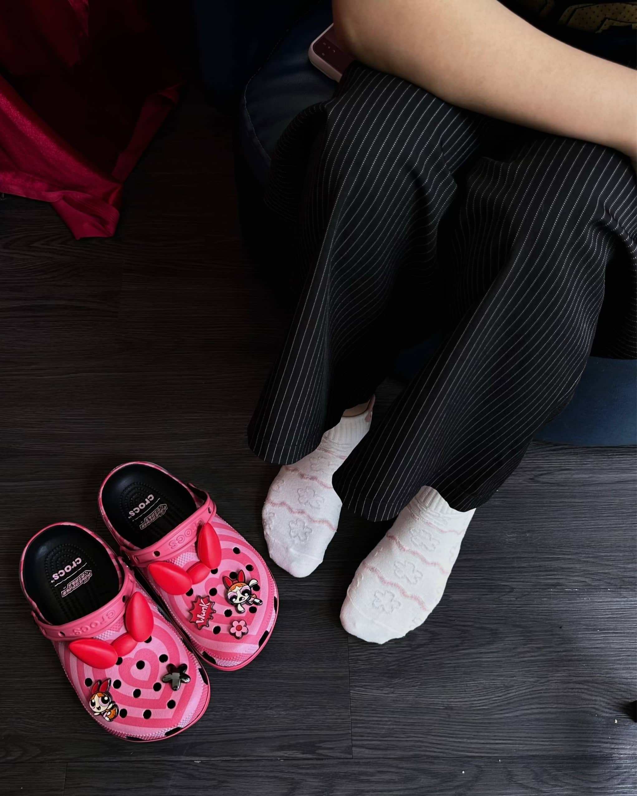 Dép Crocs Powerpuff Girls Blossom Classic Clogs Pink 211512-90H 17