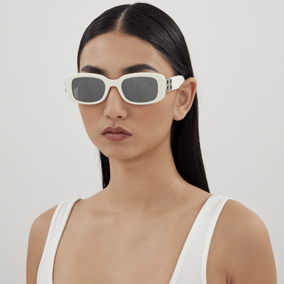 Mắt kính Balenciaga Eyewear Rectangular Frame Sunglasses White BB0310SK 003 3