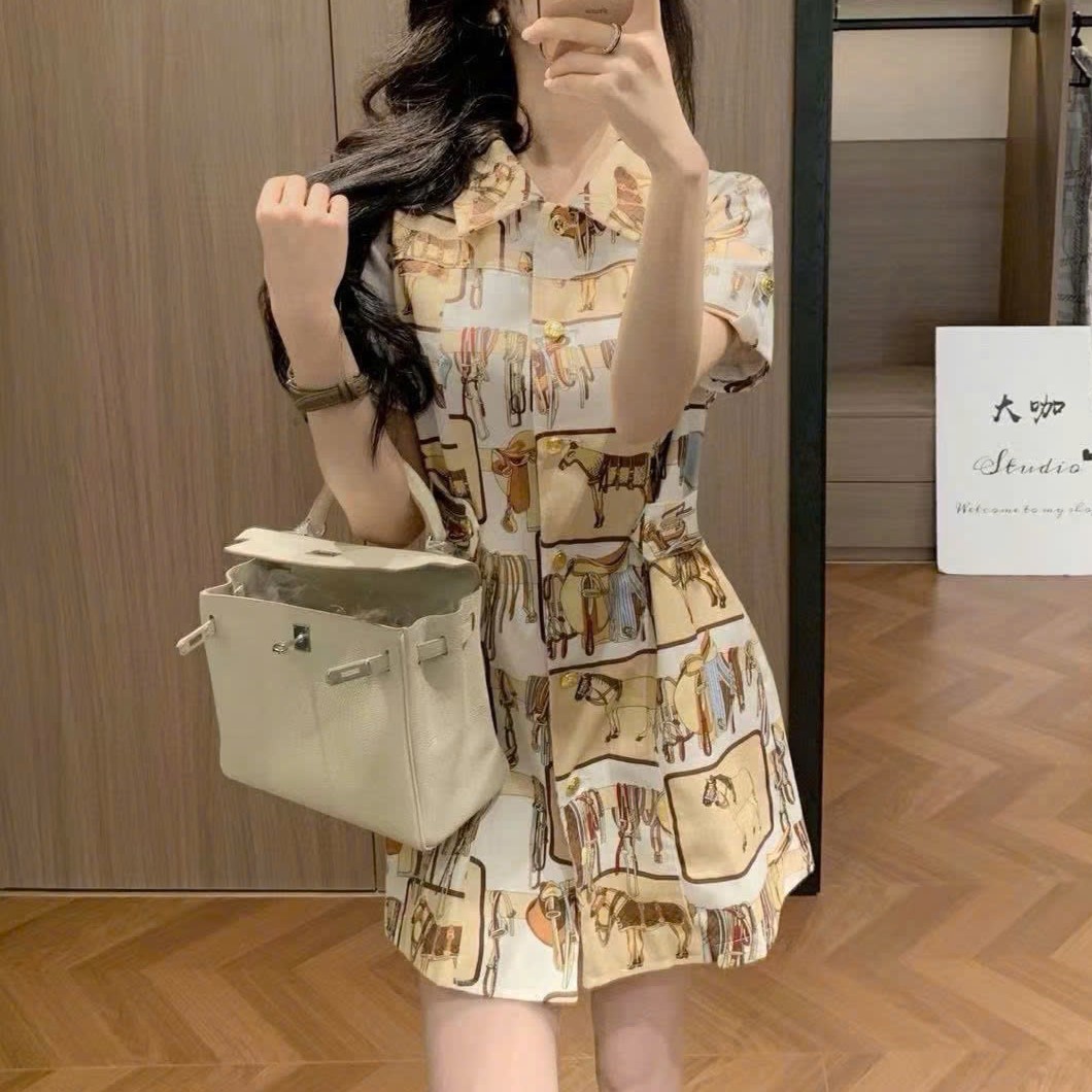 Áo đầm họa tiết vàng dáng xòe Hermes 1