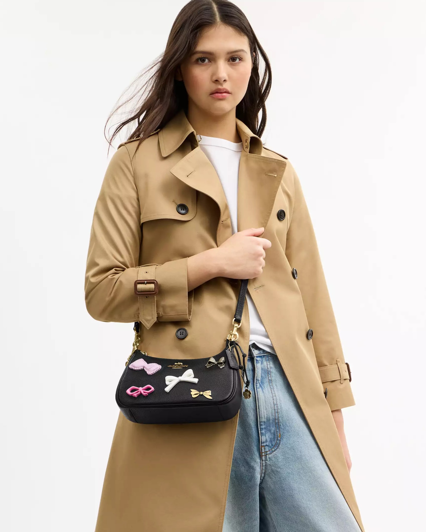 Túi Coach Teri Shoulder Bag With Bows And Charms CDY93 9