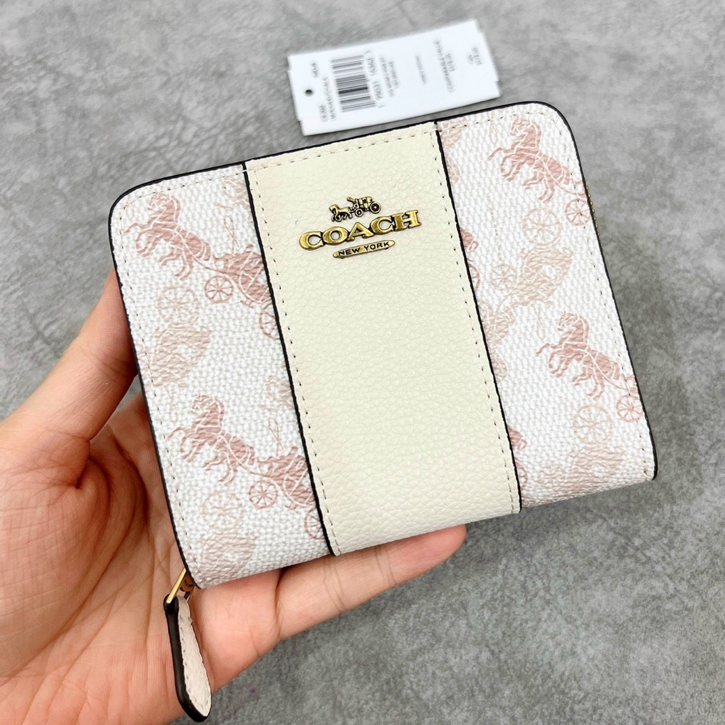VÍ GẬP NỮ COACH BILLFOLD WALLET WITH HORSE AND CARRIAGE PRINT 11