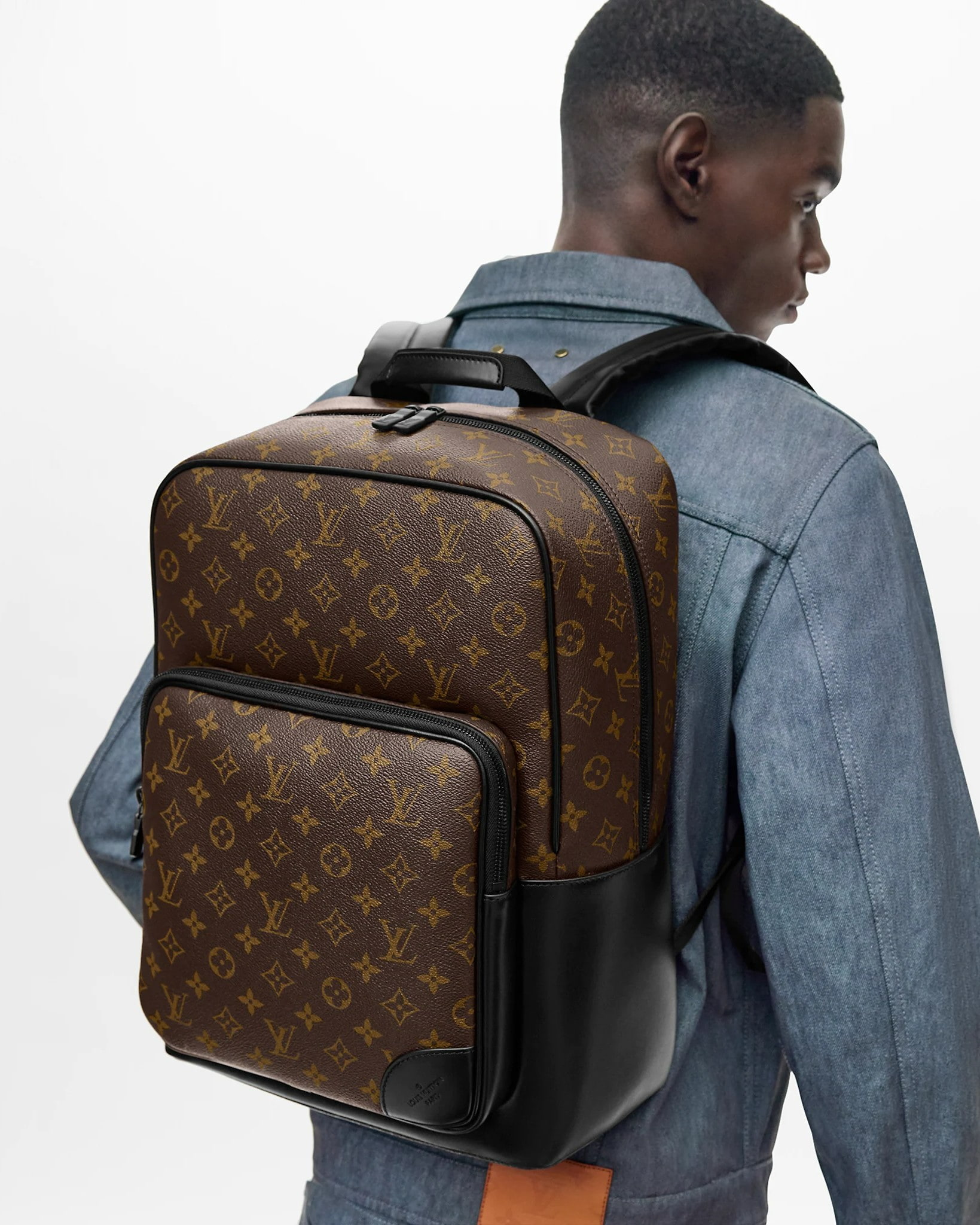 Balo LV nam Louis Vuitton backpack siêu cấp vip like auth 111