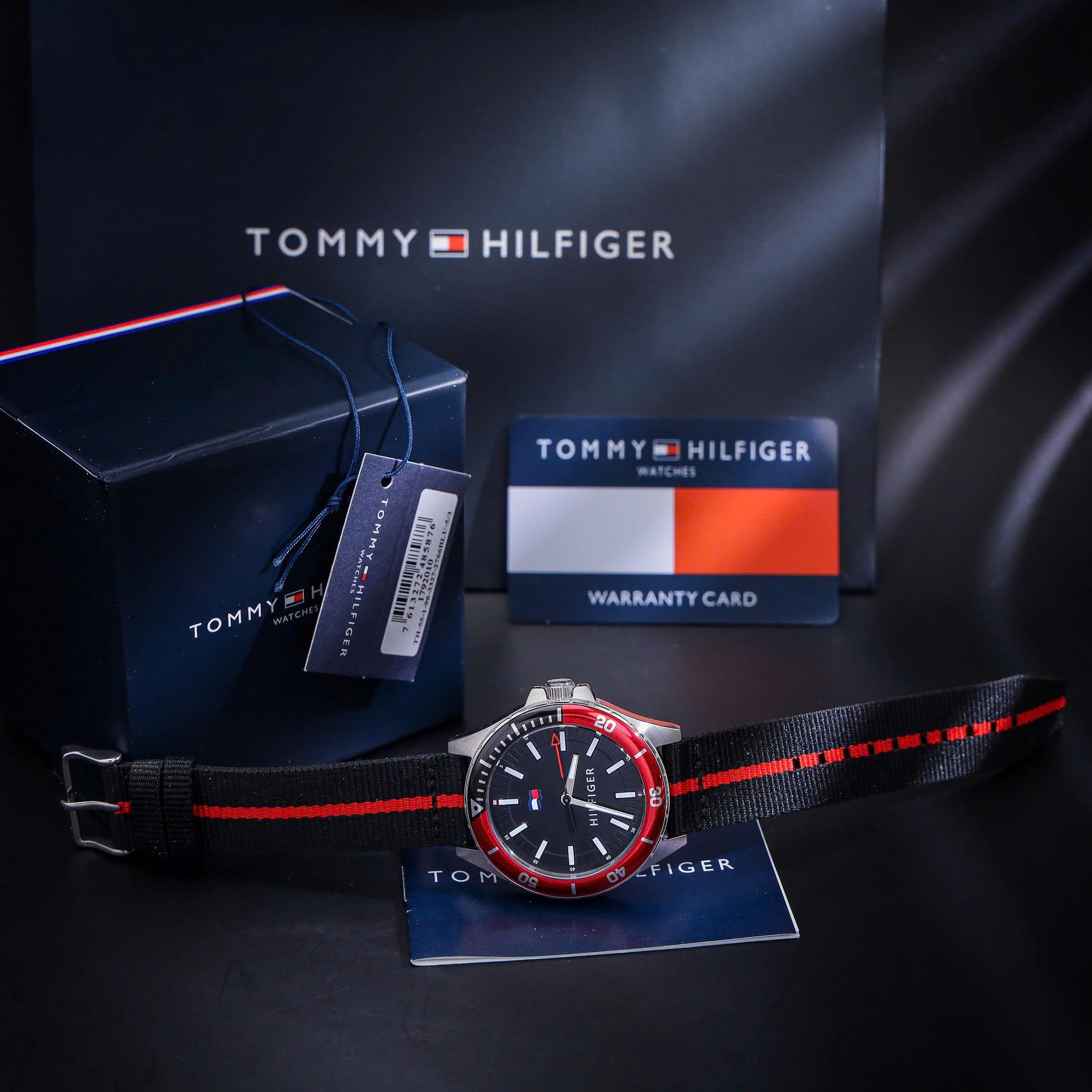 Đồng hồ nam Tommy Hilfiger Logan Two Tone Fabric Strap 1792010 15