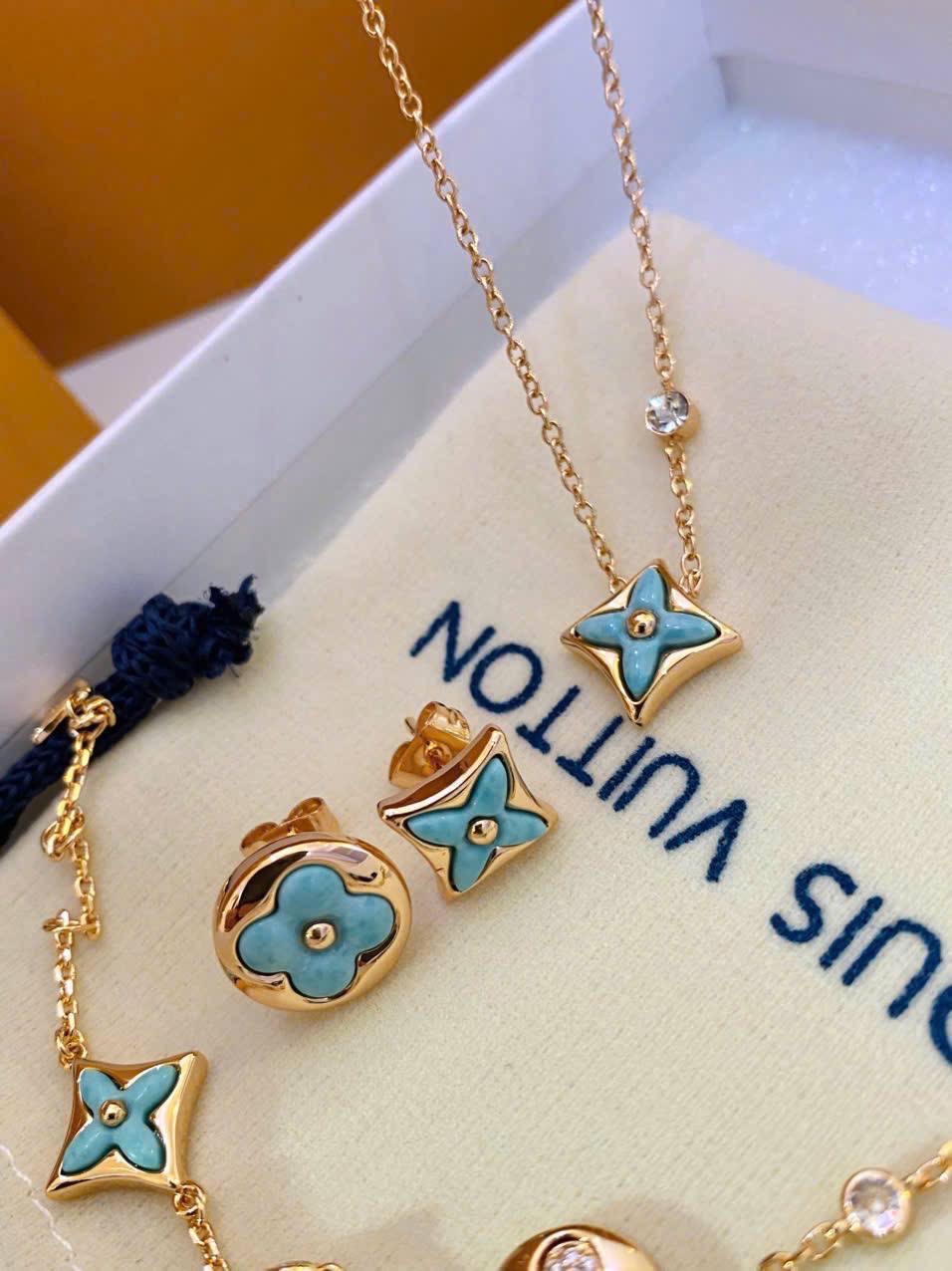 Vòng Cổ Louis Vuitton Color Blossom Star BB 8
