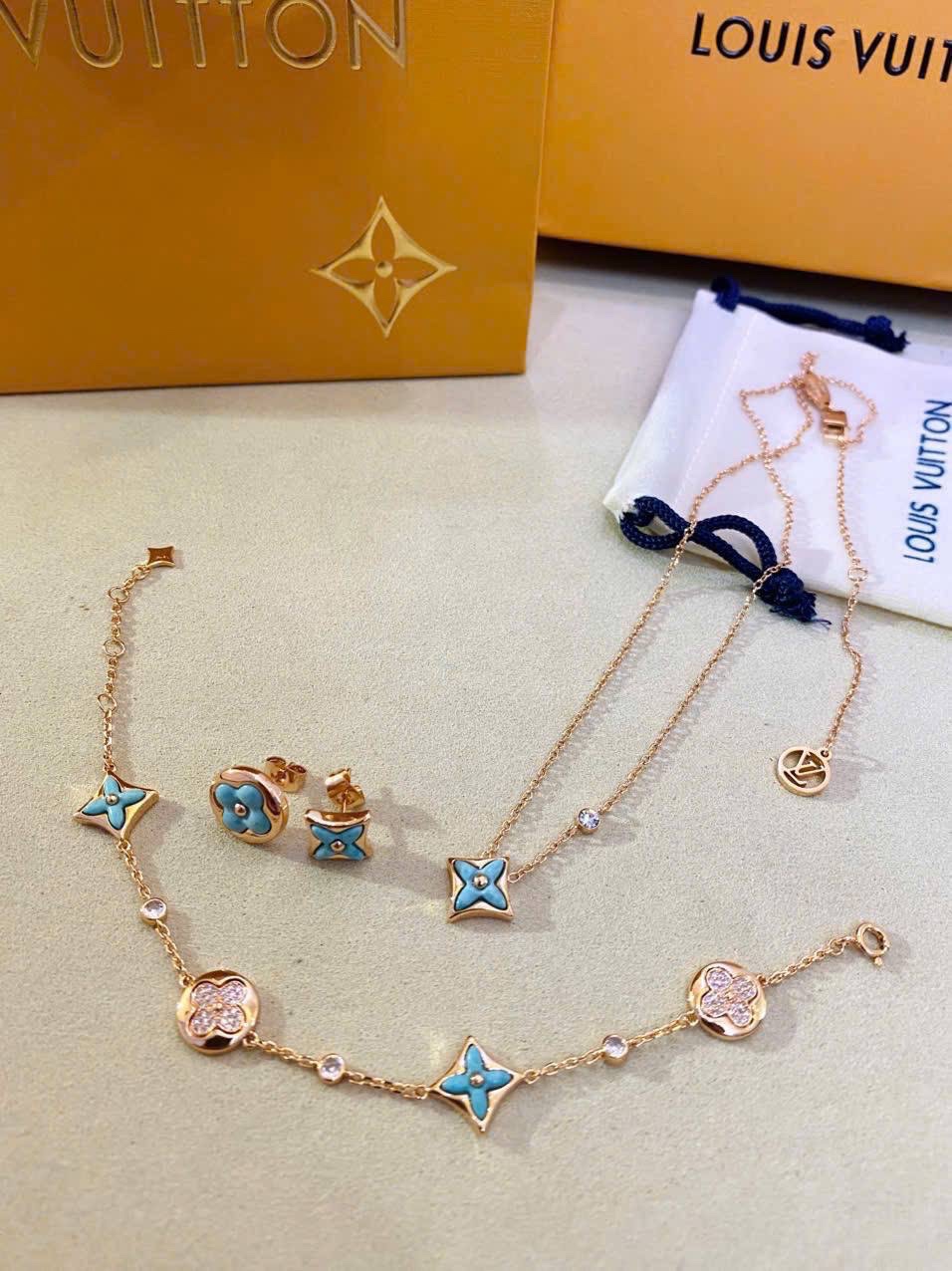 Vòng Cổ Louis Vuitton Color Blossom Star BB 10
