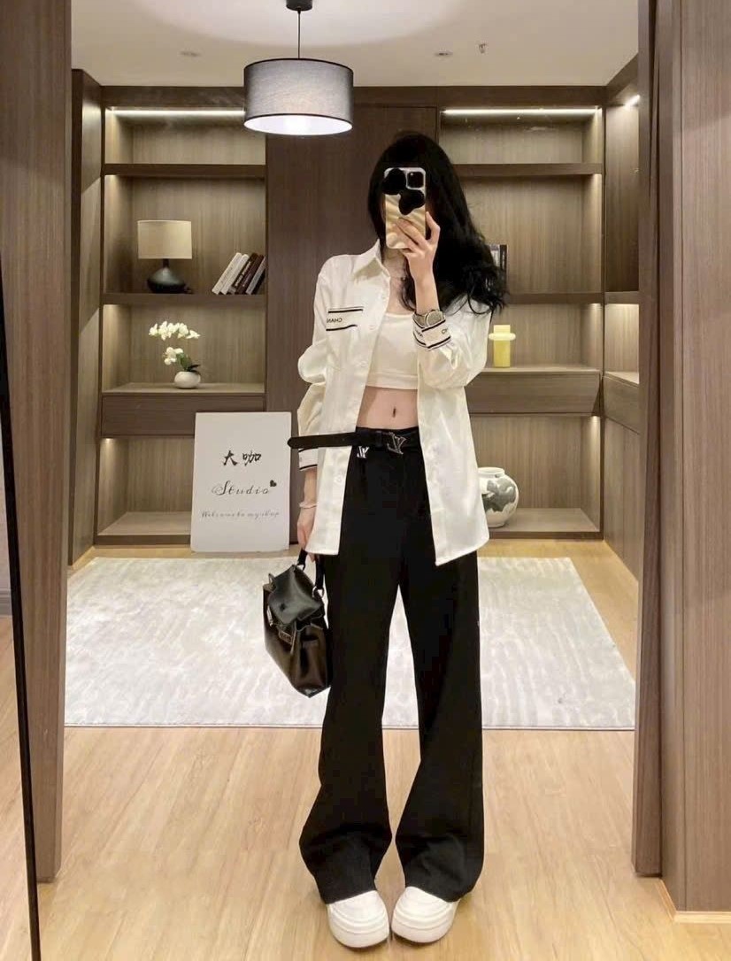 Áo sơ mi nữ Chanel trắng kem phối đen 3