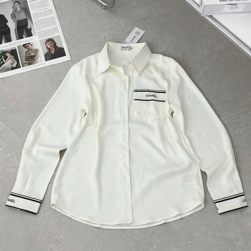 Áo sơ mi nữ Chanel trắng kem phối đen 2