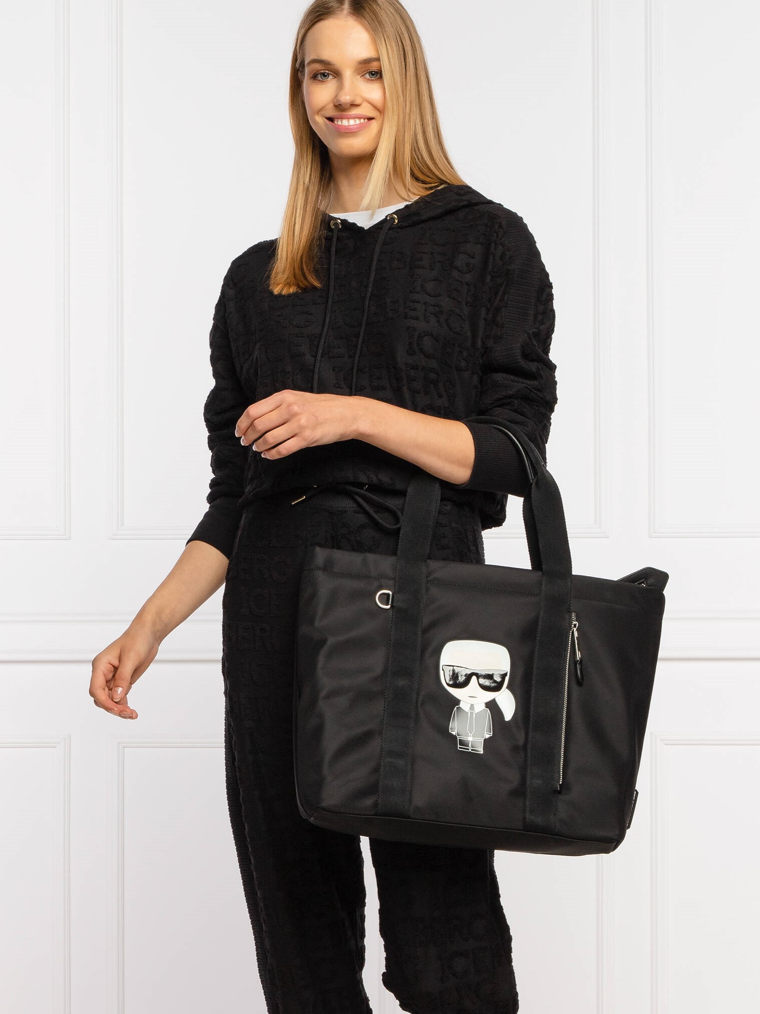 Túi Karl Lagerfeld Ikonik Tote Bag in Nylon 21
