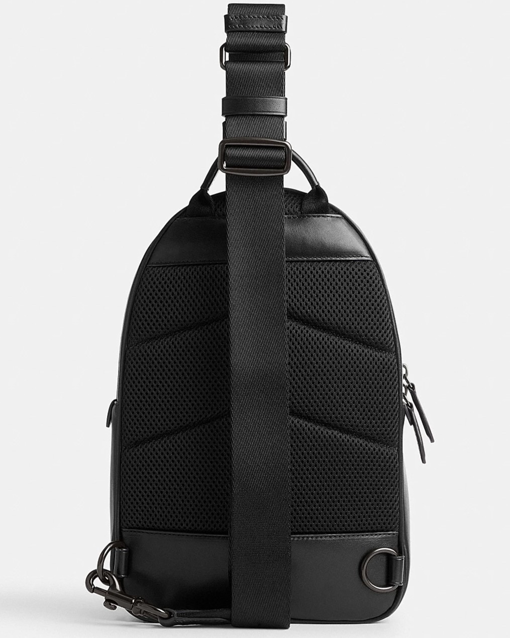 TÚI ĐEO CHÉO NAM CHARTER PACK IN SIGNATURE CANVAS CHARCOAL CP126 6
