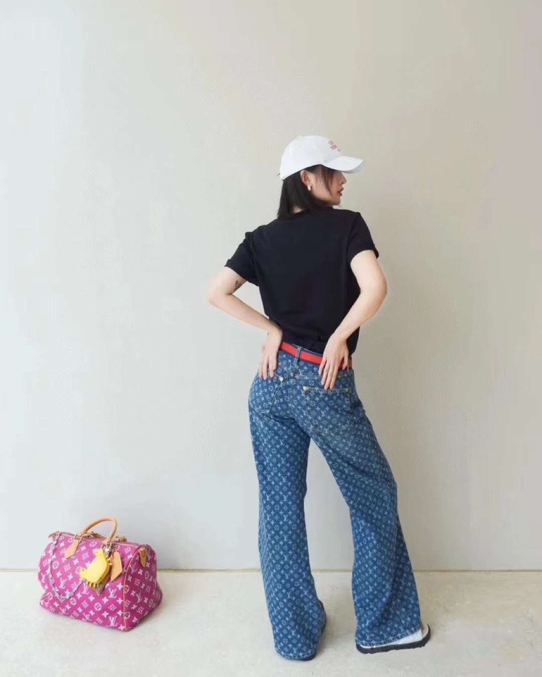 Quần Louis Vuitton LV x AC Monogram Jeans 1AFYT1 2
