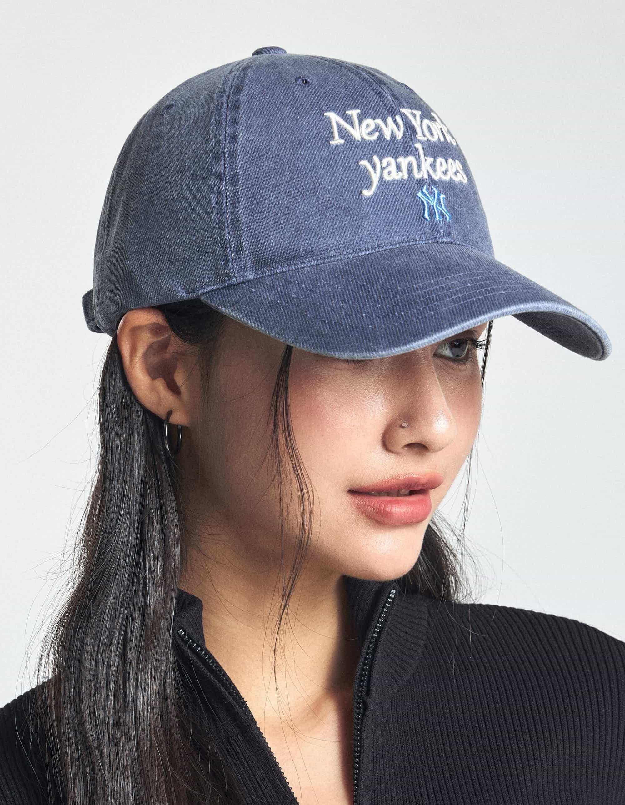 Nón MLB New York Yankees Varsity Lettering Washed Unstructured Ball Cap Navy 3ACPVV04N-50NYS 1