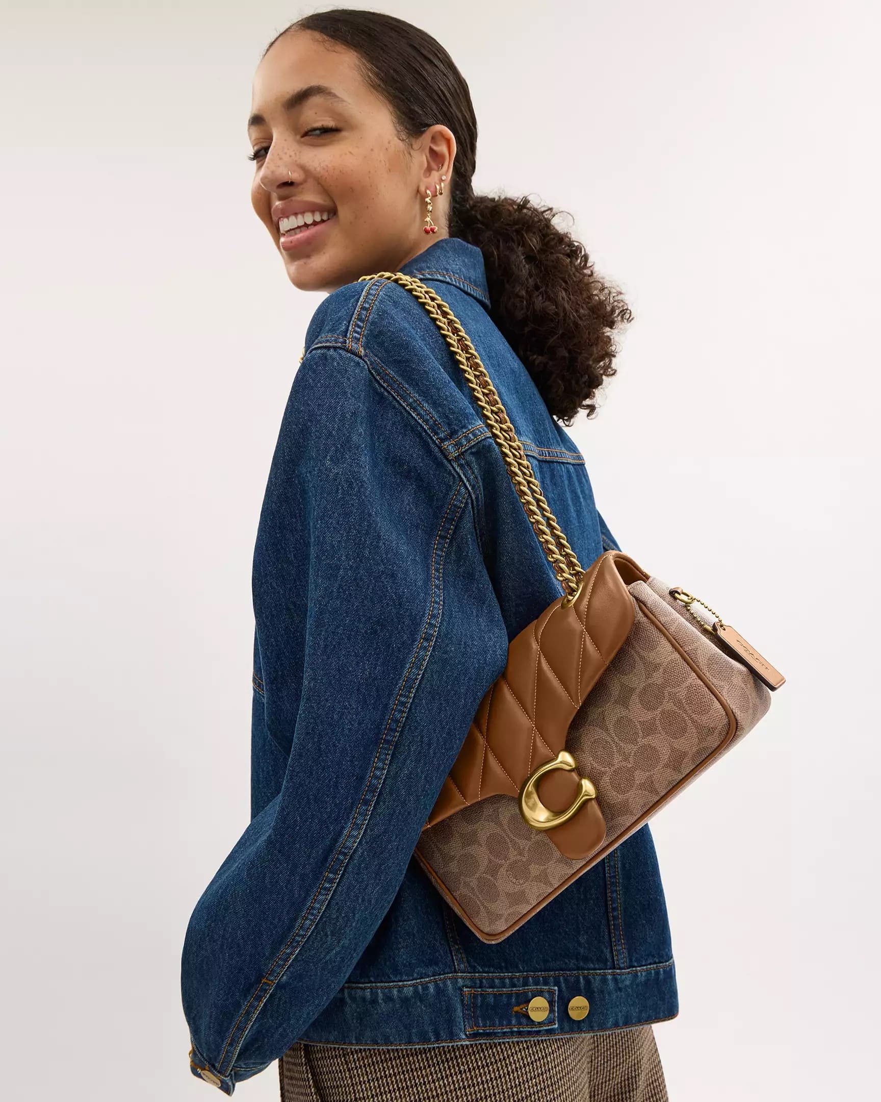 Túi Coach Tabby Shoulder Bag 26 In Signature Canvas With Quilting Brass Tan Brown CY815 6