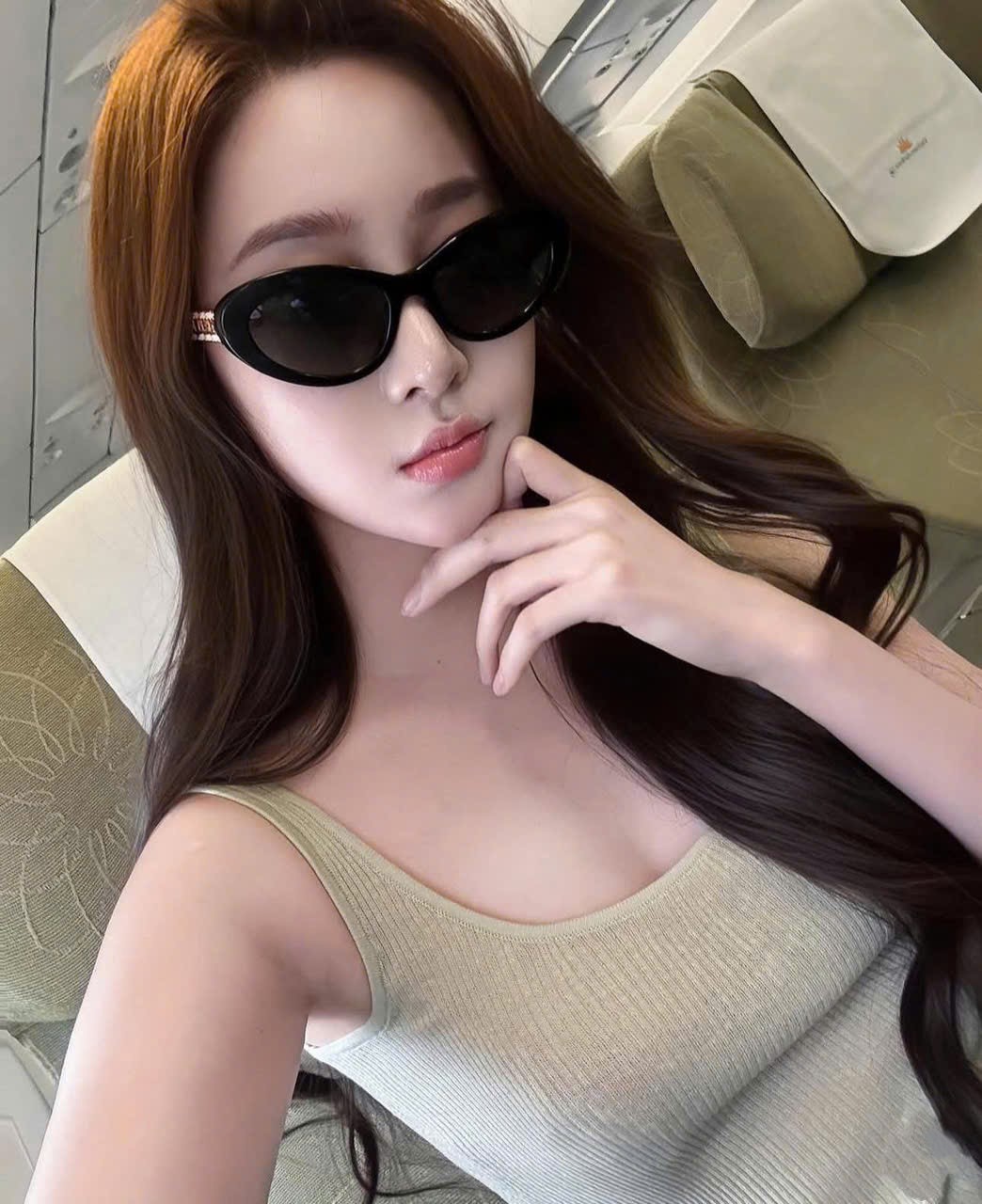 Kính Mát Dáng Mắt Mèo Chanel Cat Eye Sunglasses 5538 1