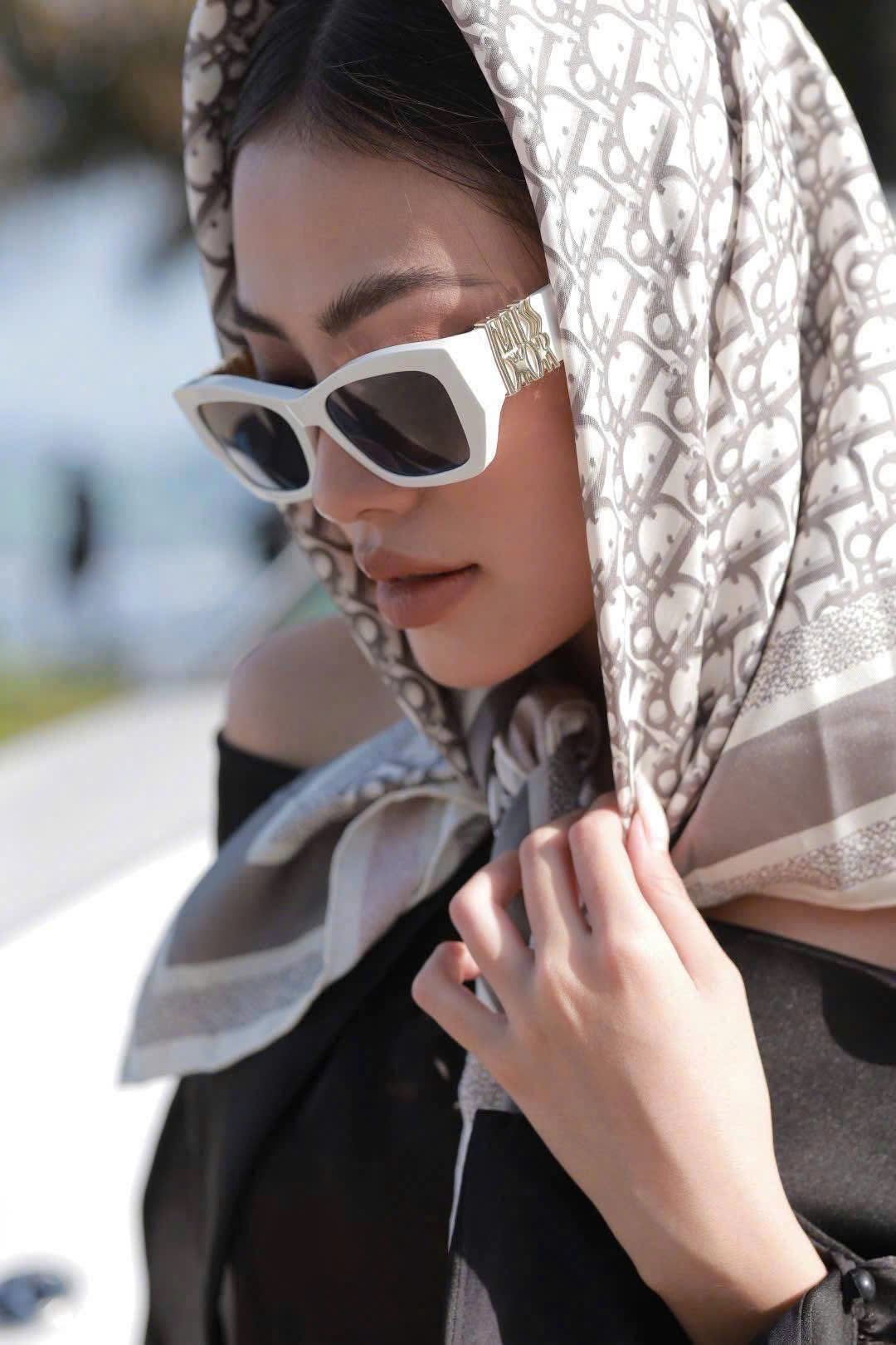 Kính Mát Dior MissDior S1I White Rectangular Sunglasses 6