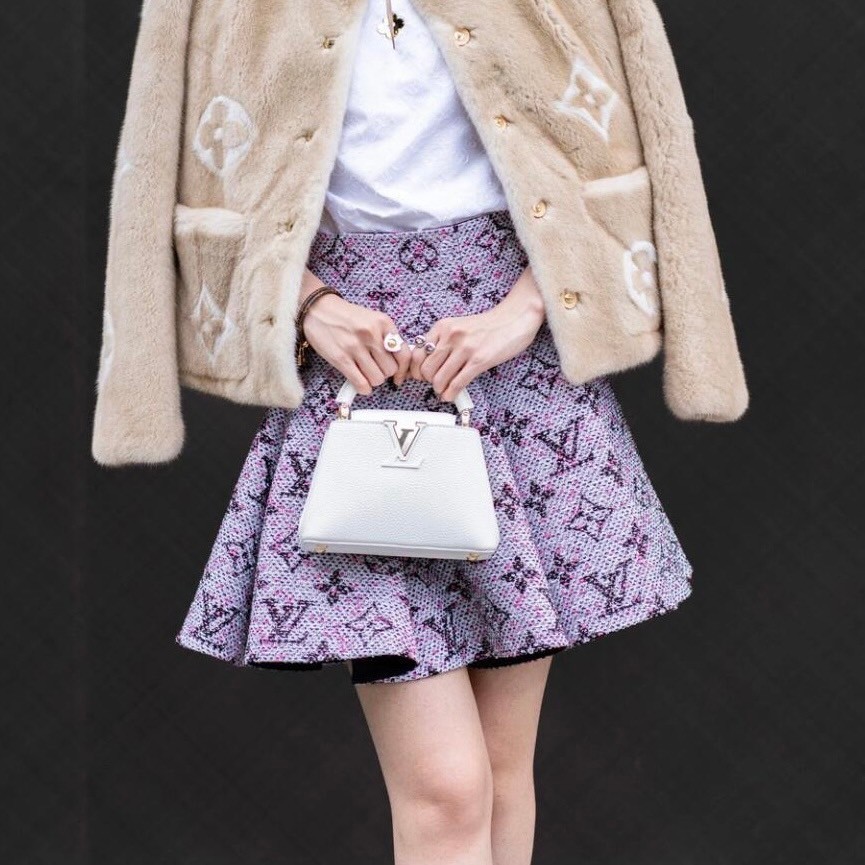 Váy LV Louis Vuitton Monogram Tweed Pleated Circle Skirt 1AFUUC 3